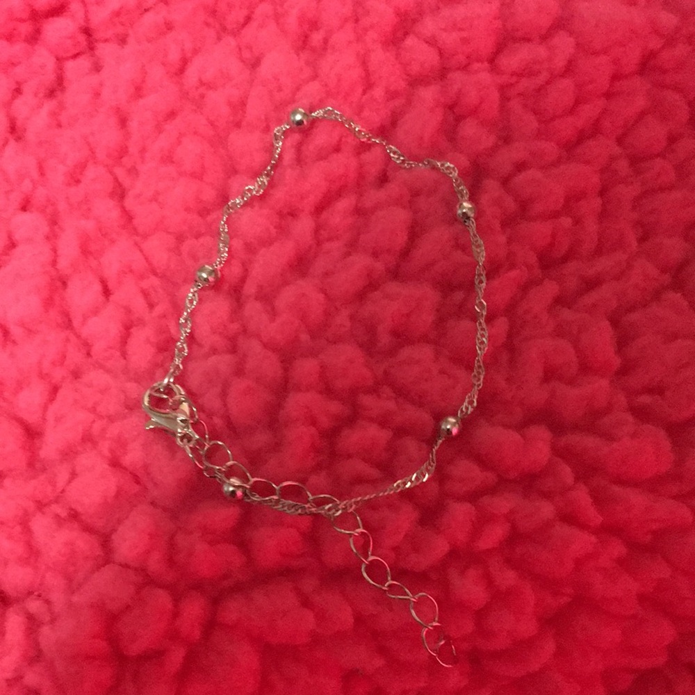 Elegant Silver Chain Bracelet